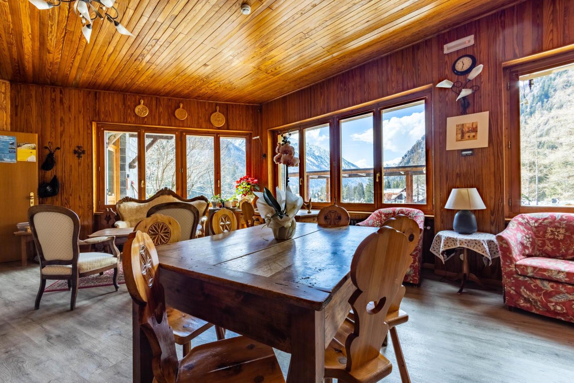 Hotel Le Campagnol Champoluc Exterior foto
