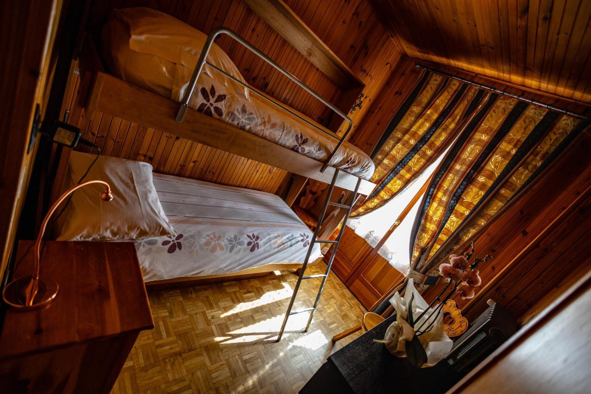 Hotel Le Campagnol Champoluc Exterior foto